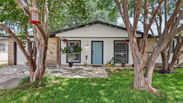 1025 Williamsburg — Village #3
