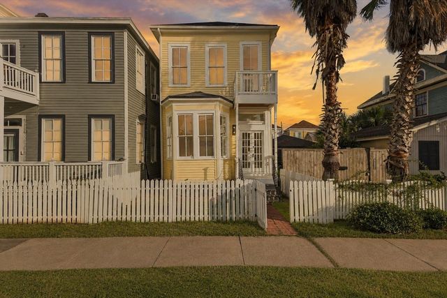 1607 Market St — Galveston Townsite