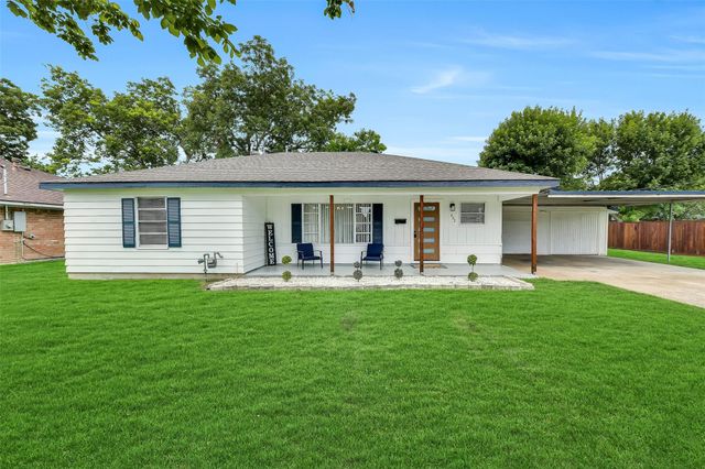 822 Dutch St — Poye
