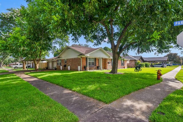 1126 Jeffrey St — Parkglen Sec 01