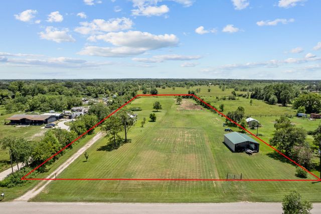 5531 County Road 435 — Chatfield