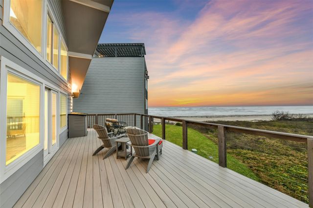 4227 Maison Rouge Ct — Pirates Beach 2