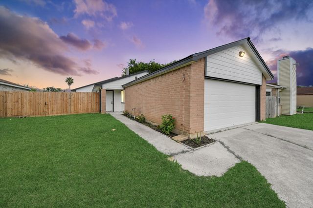 5212 Willowview Dr — Decker Terrace R/P