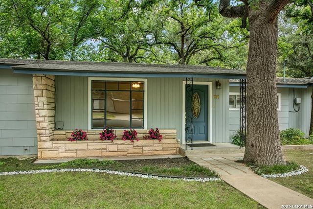 109 AND 111 Beverly Dr — OAK TERRACE ESTATES