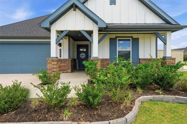 4207 Butler Point Ln — Westland Ranch