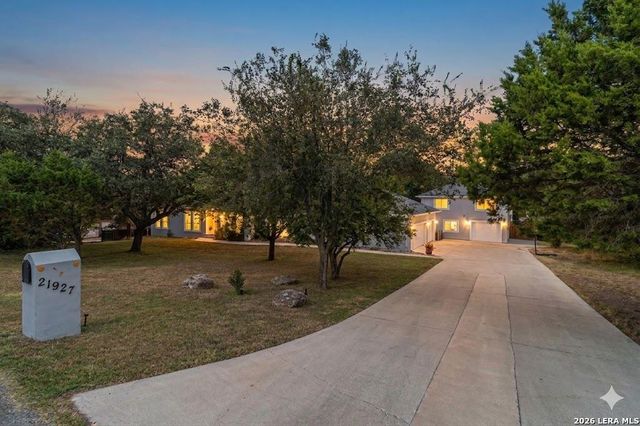 21927 PARK VIEW DR — PARK LANE ESTATES