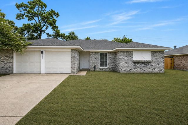 1600 Broken Arrow St — Chaparral Village Sec 04