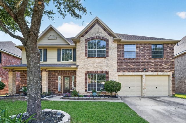 2221 Tracy Way — Ivy Oaks