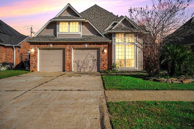 1321 Garden Ct — Asbury Gardens