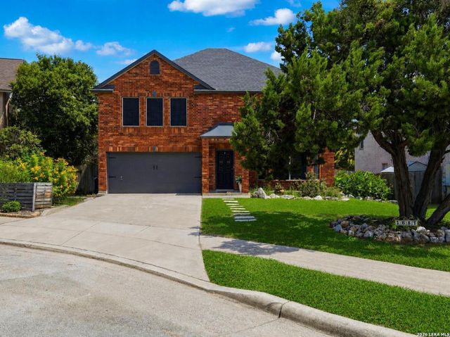 1687 Fir Cir — GREENSHIRE