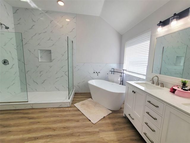 5015 Aquilla Ct — Heritage Colony