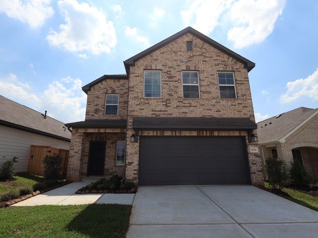 32531 Midsummer Dr — Summerview