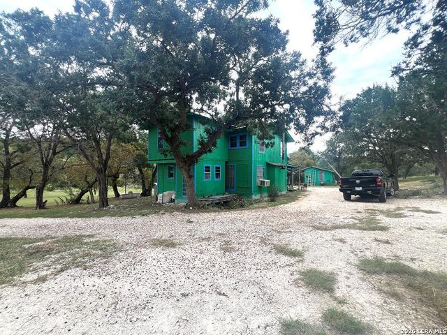 230 Teague Rd — OUT/KERR COUNTY