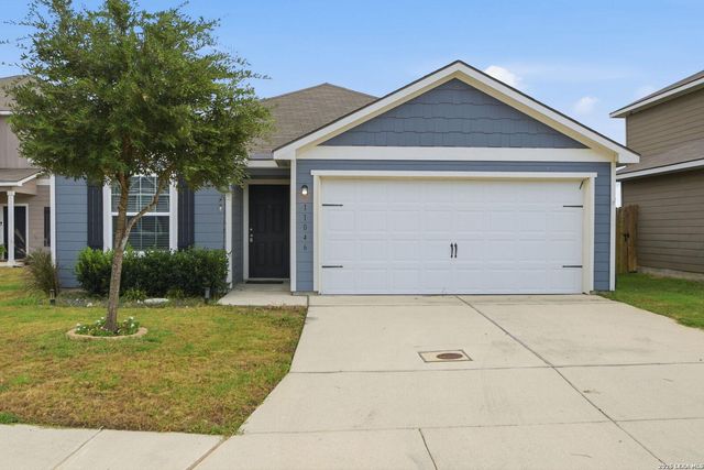 11046 Eyelet — SAVANNAH PLACE UNIT 1