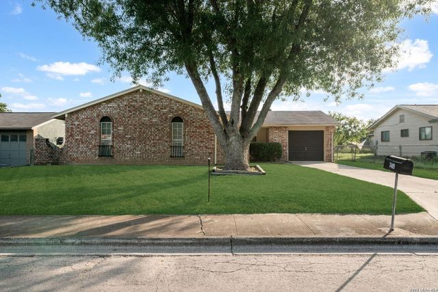 1409 OAK ST — PARK VILLAGE