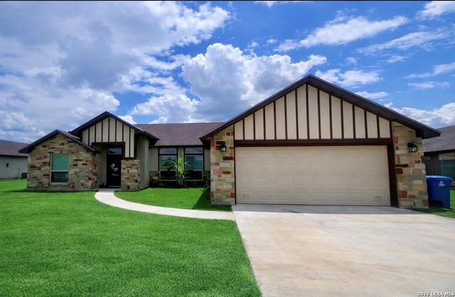 1729 Vista View Dr — Bonita Vista
