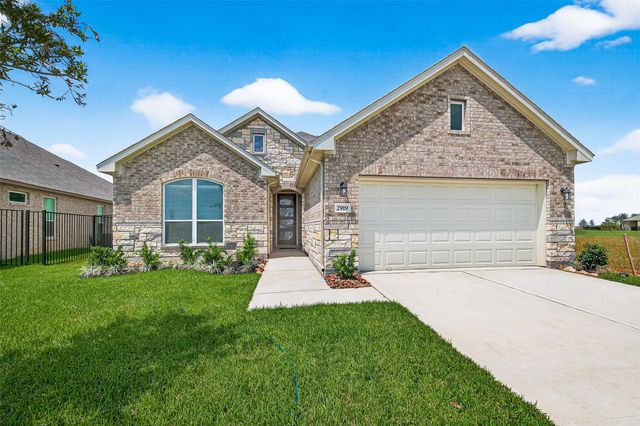 2919 Golden Isle Dr — Lago Mar