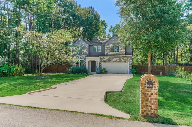 7203 Ponderosa Dr — Westwood