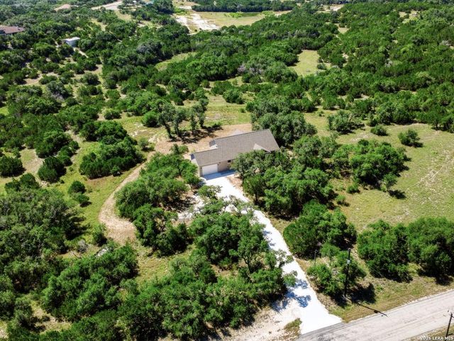 824 Mystic Breeze — MYSTIC SHORES