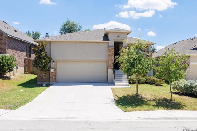 531 SCENIC SONG DR — SINGING HILLS
