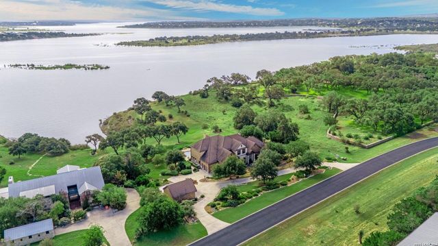 242 Saga Street — MYSTIC SHORES