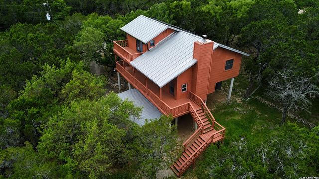 277 Riviera — CANYON LAKE HILLS