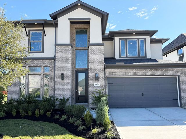 4431 Sunny Hazel Ln — Cross Creek West