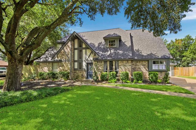 19503 Evening Shades Ct — Pinehurst Atascocita