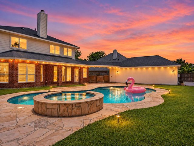 1331 SHADY BEND DRIVE — GREATWOOD BROOKS MILL
