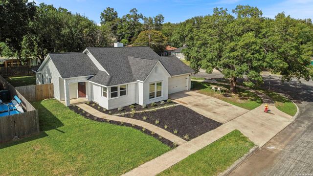 205 CIBOLO BASIN DR — CIBOLO CROSSING
