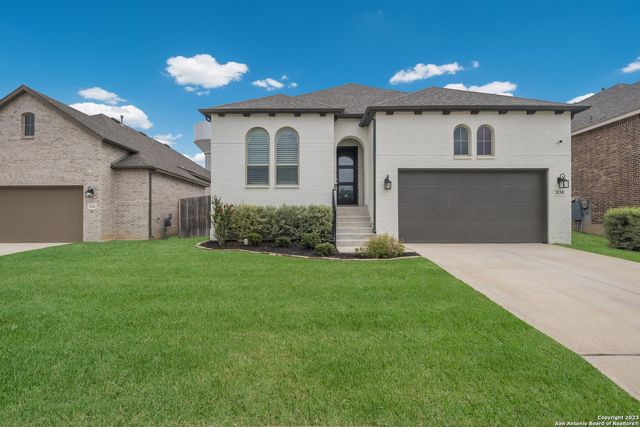 3138 Stokesay Park — VENTANA