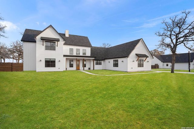 204 OAK FIELDS DR — OAK FIELDS ESTATE