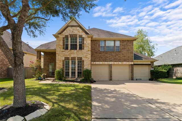 1740 N Meridian Greens Dr — Bayou Lakes Sec 1 2005
