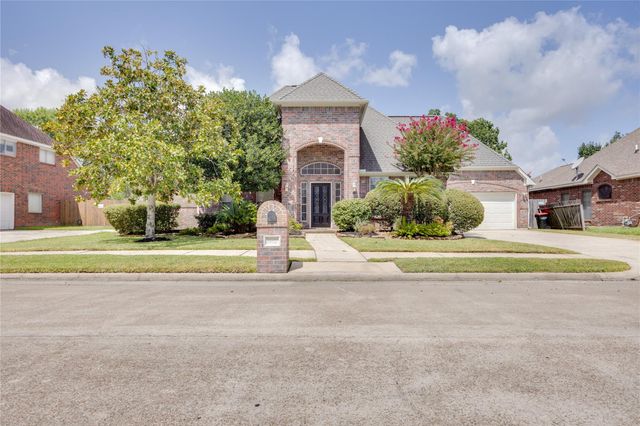 4407 Santee Dr — Country Club Oaks Sec 16