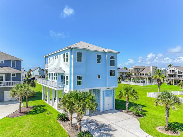 25027 Intrepid Ln — Playa San Luis 88