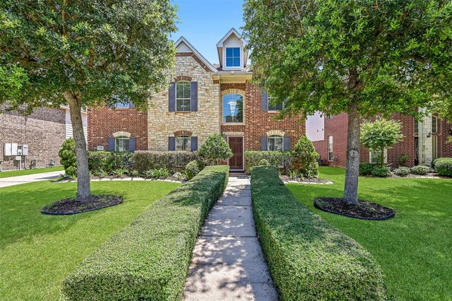 1226 Martinez Ct — Autumn Lakes Sec 03