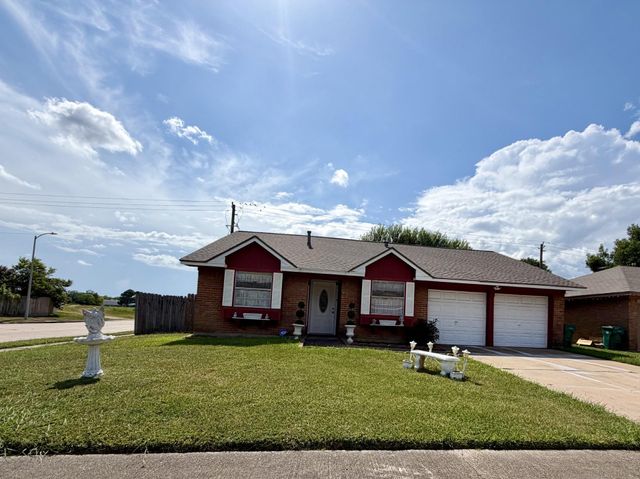 4103 Bermuda Dr — San Augustine Estates