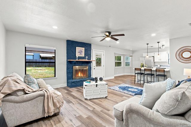 7114 CLIPPER RIDGE DR — MILLERS POINT