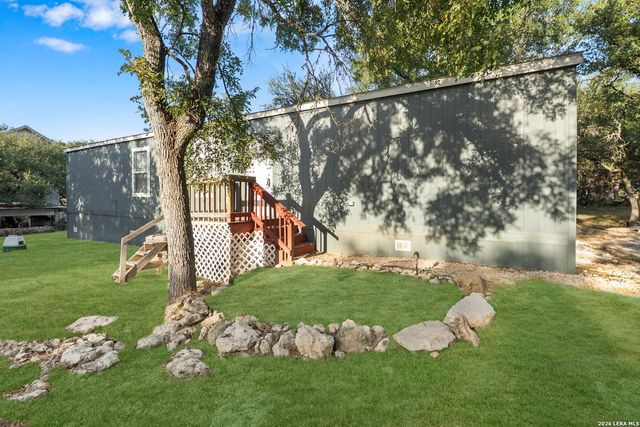 2813 WESTERN SKIES DR — CYPRESS LAKE GARDENS