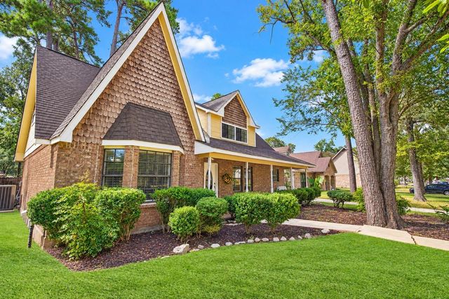 4018 Garden Lake Dr — Hunters Ridge Village
