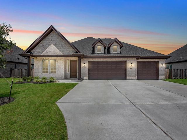 10006 Goliad Dr — Blue Heron Estates Sec 1