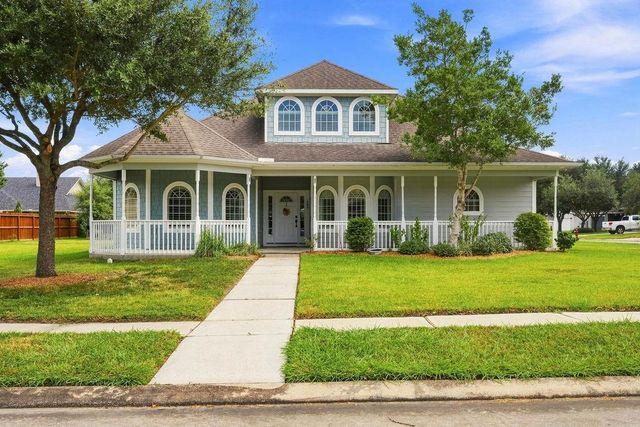 605 Brunswick Dr — The Township 2007