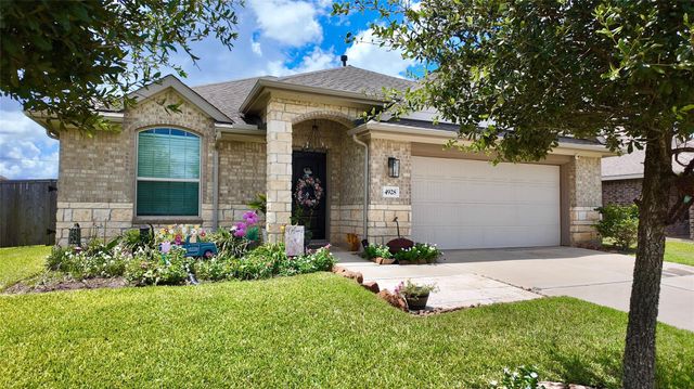 4928 Twin Summit Dr — Sendero Sec 1
