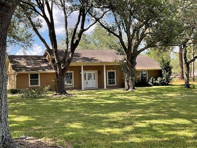 2323 Stevenson Rd CR391 — Burk Minor Of West Friend