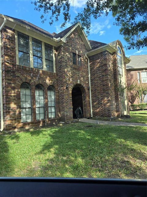 9911 Chalford Dr — Tealbriar