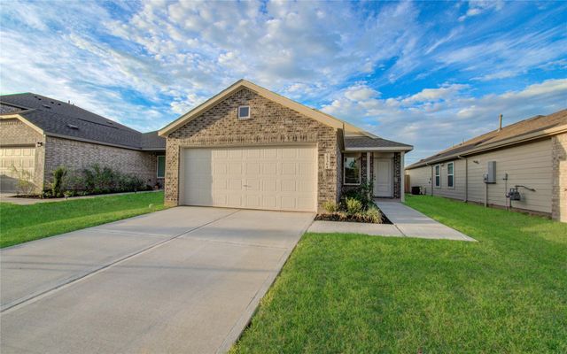 25364 Carnation Ct
