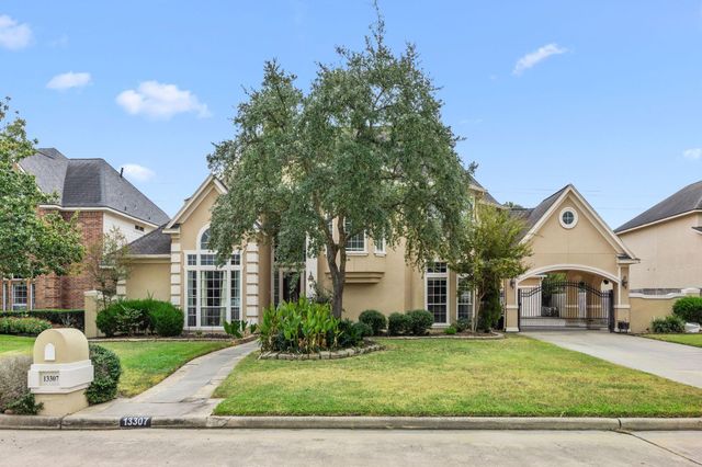 13307 Cypress Pond Dr — Lakewood Oaks Estates