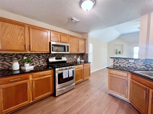 16915 Lighthouse View Dr — Heritage Park Sec 20