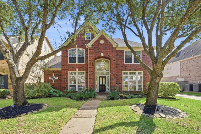 2302 Upland Park Dr — Greatwood Highland Park Sec 1