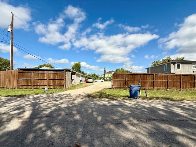 15322 Paul Rd — Jas Hodge